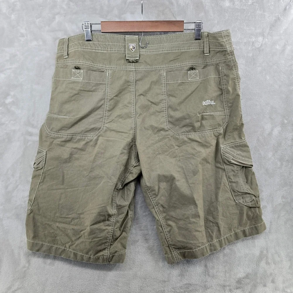 Kuhl Ambush Cargo‎ Shorts Mens 40 Green Vintage Patina Dye Utility Hiking